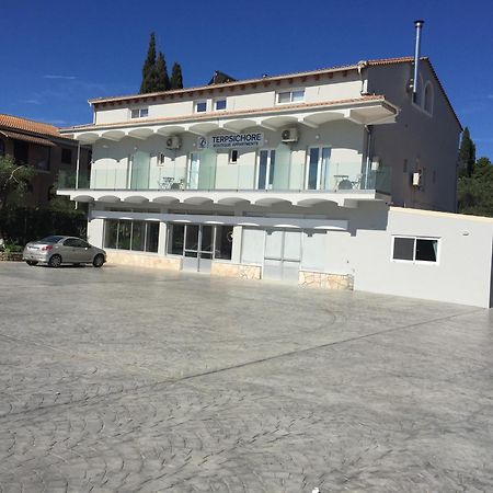 Terpsichore Boutique Appartments Dassia  Dış mekan fotoğraf
