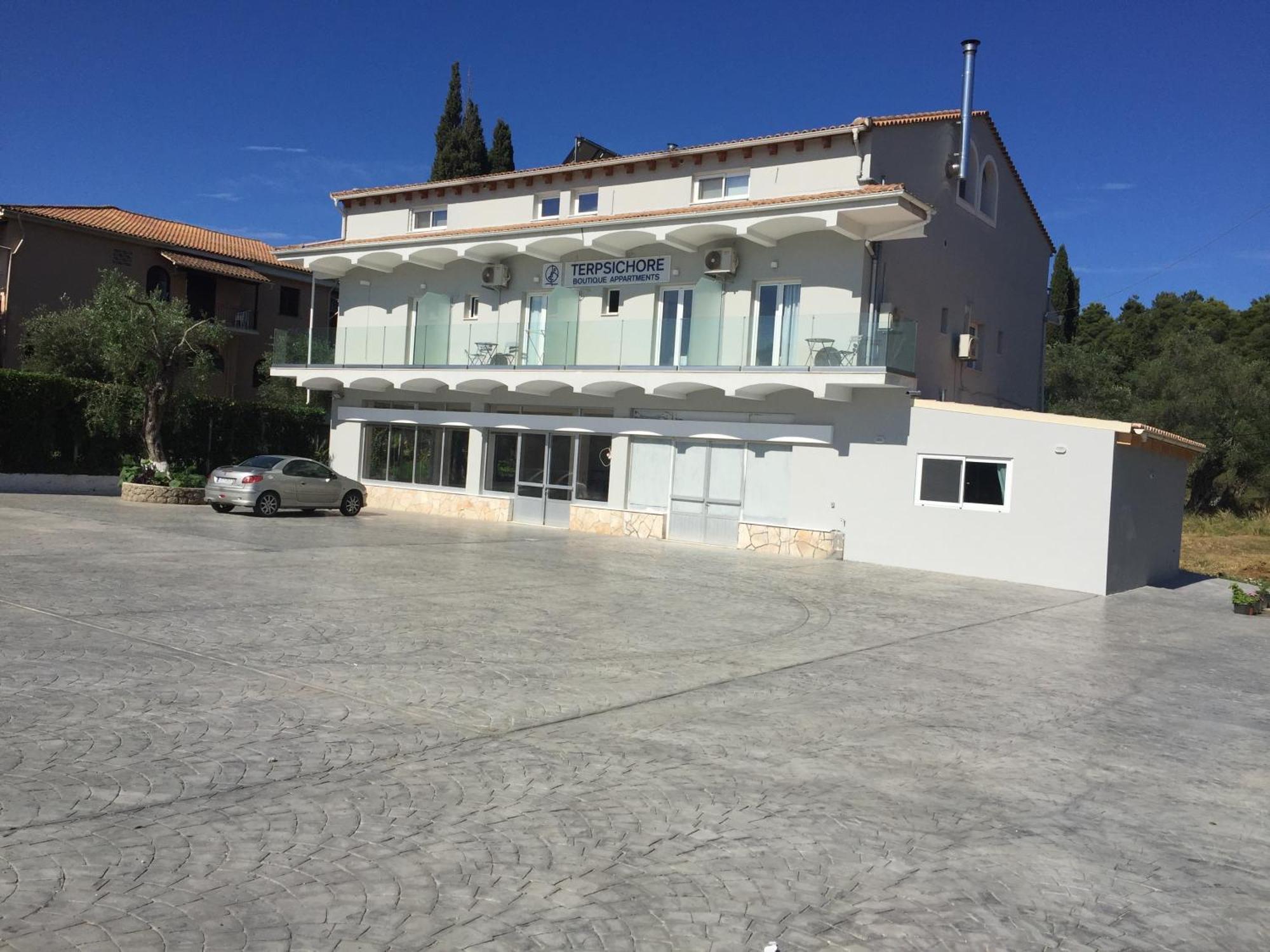 Terpsichore Boutique Appartments Dassia  Dış mekan fotoğraf
