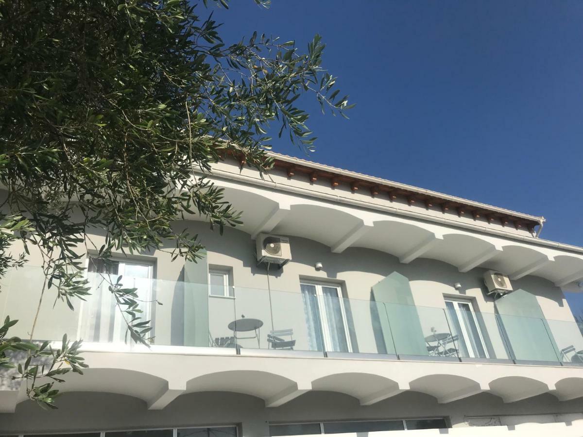 Terpsichore Boutique Appartments Dassia  Dış mekan fotoğraf